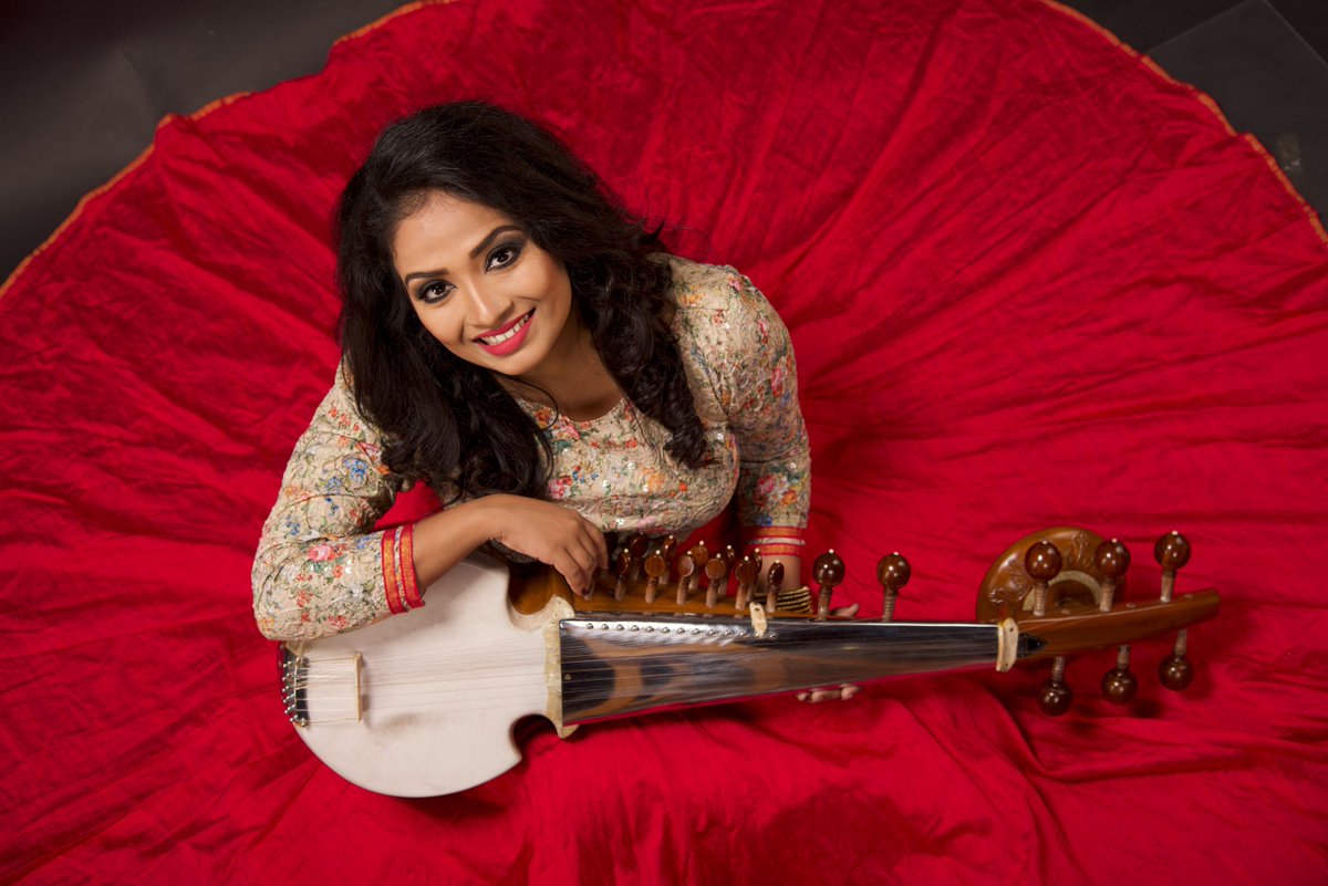 Enjoy the beautiful sounds of Indian classical ragas... we're delighted to announce #sarod virtuoso, Debasmita Bhattacharya &amp; #tabla maestro, Kousic Sen at Newbury Spring Festival 2025!

Tuesday 13th May 2025, 7:30pm🎶

Tickets: tinyurl.com/yn4udza9