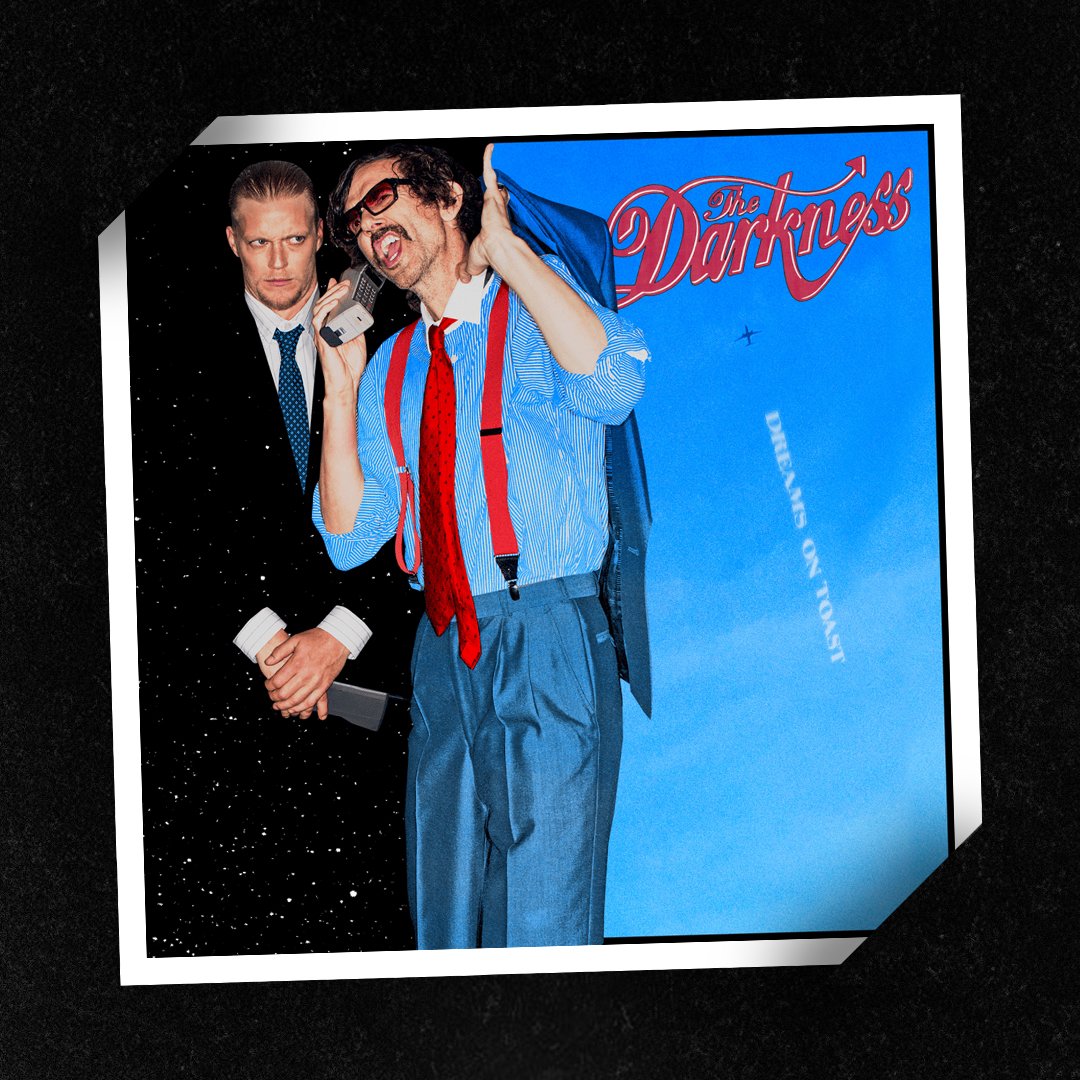 Hive_Mag's tweet photo. REVIEW: Spreading riffs and lyrical exuberance from corner to corner, Dreams On Toast is a lavish loaf of sonic slices from @thedarkness that satiates every appetite.

📝: @mgnlbrnhm

🔗: https://t.co/tMpcOLIBkC https://t.co/OTp147EOat
