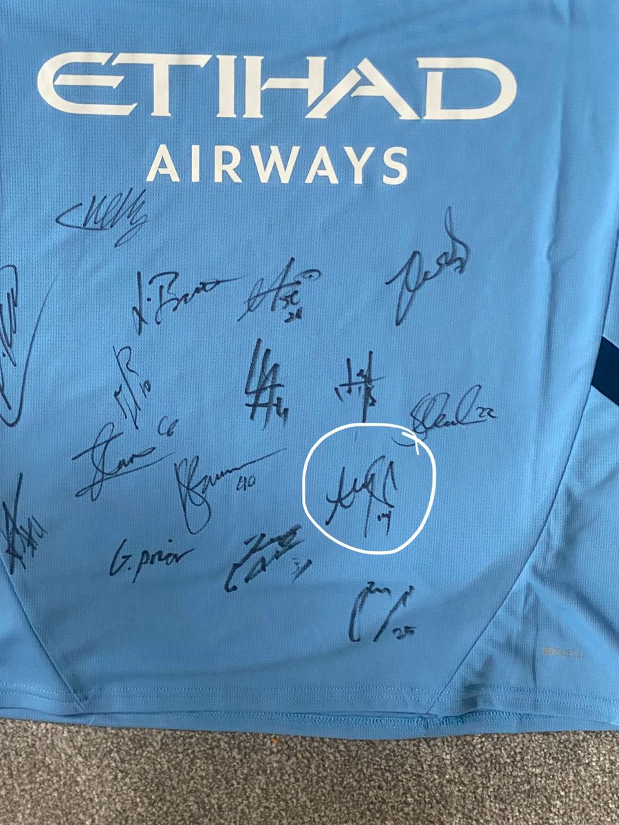 Maisie Adam (@maisieadam) on Twitter photo Hey <a href="/ManCityWomen/">Manchester City Women</a> this is my brilliant 8yr old niece’s birthday present… we’ve solved who’s who except for this one signature - any ideas / help welcome! 🕵️♀️ thanks in advance! Hey <a href="/ManCityWomen/">Manchester City Women</a> this is my brilliant 8yr old niece’s birthday present… we’ve solved who’s who except for this one signature - any ideas / help welcome! 🕵️♀️ thanks in advance!
