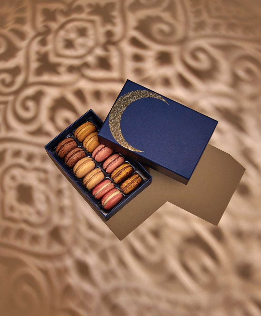 FSRiyadh's tweet image. Enhance your occasions with the iconic macarons from #Pierre_Hermé.
A symphony of flavor and elegance, perfect for every moment.
#macarons 

أضف لمسة راقية لمناسباتك مع الماكارون الفاخر من #بيير_هيرمي 
تناغم من النكهات والأناقة، مثالي لكل لحظة.
#ماكارون
