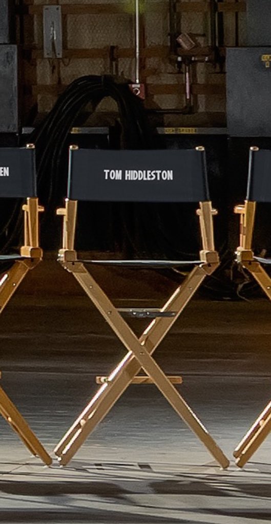 xmcuissa's tweet image. WERE GETTING LOKI BACK OMG!!!