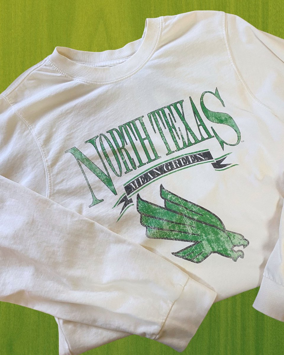 NEW long-sleeved shirts just dropped 🔥💚 #GMG