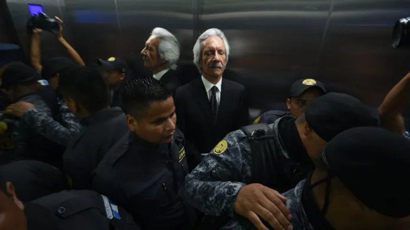 La Comisión Interamericana de Derechos Humanos (CIDH) manifestó su preocupación por el regreso a prisión del periodista José Rubén Zamora ... Leer más en: radiovictoriagt.com/?p=35653