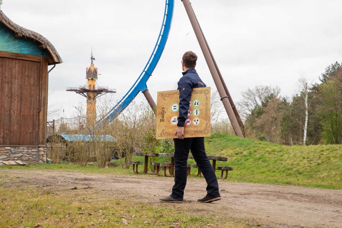 In het park horen we van alles, maar nooit de échte attractienamen. Gasten hebben het bijvoorbeeld over de 'Parachuutjes' en niet over Dragonwatch. 👀

Op basis van gastonderzoek passen we daarom alle attractienamen aan. ➡️ Lees meer: bit.ly/TVLblog-nieuwe… #Toverland
