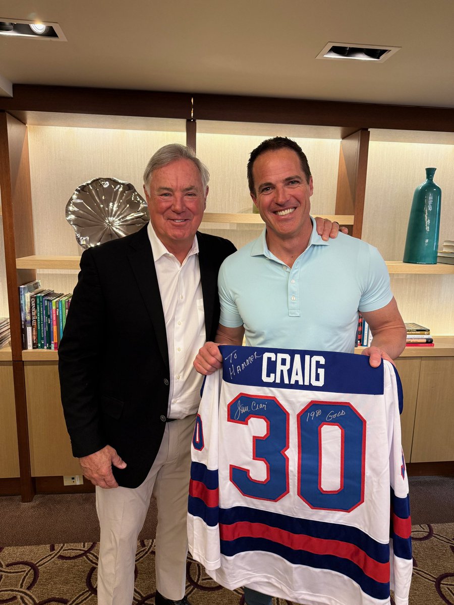 We had an incredible time in New York City with <a href="/CONMEDCorp/">CONMED</a> earlier this month! A huge thank you to my friend Todd Garner for the opportunity to speak with your team. Commit to excellence, and always be preparing to win!
