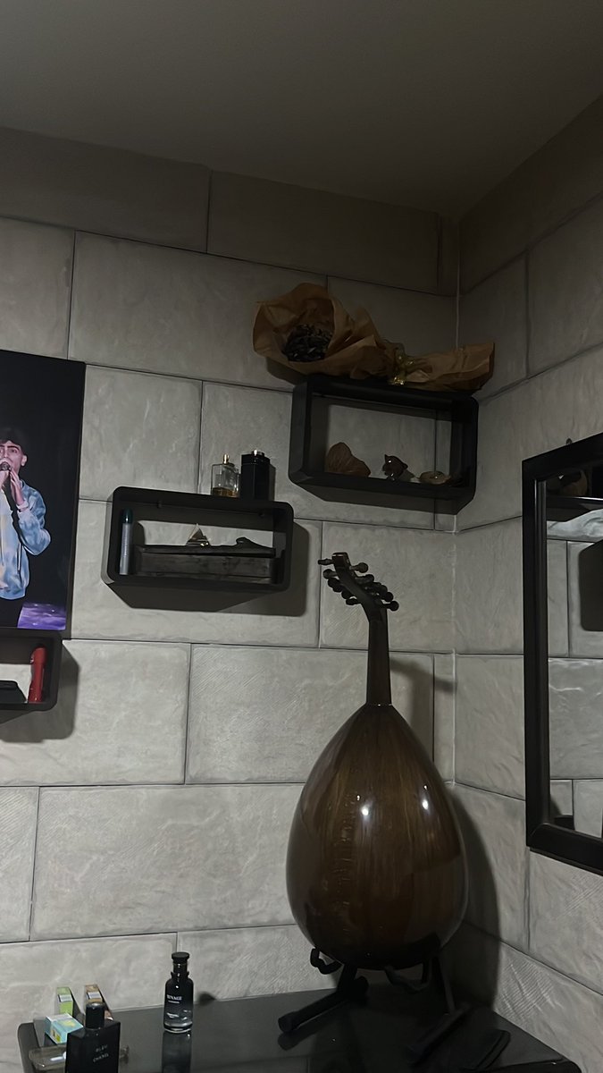 HxT_t1's tweet photo. Let classic lifestyle talk https://t.co/d5EeOoHtjO