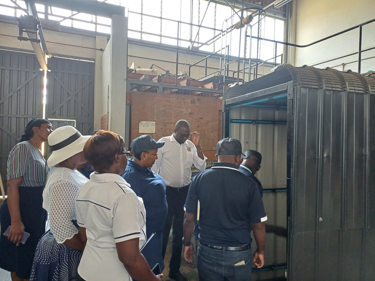 nvcczim's tweet photo. "Innovation in Action!"
The NVCCZ team is at Kwekwe Polytechnic, exploring the Innovation Hub and engaging with bright minds. Together, we're empowering the next generation of leaders!
#NVCCZ
#KwekwePolytechnic
#EmpowerThroughInnovation https://t.co/y8icKU1Y1y