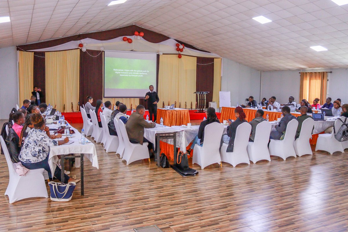 jaonduto's tweet photo. Joined @k_iuesa members in young people training on
digital and soft skills to promote intercultural dialogue and encourage
critical thinking on global challenges like climate change and gender
equality.
#ourworldourplanet
@Oayouthkenya
#comradeinconservation https://t.co/LZHcqqKWLN