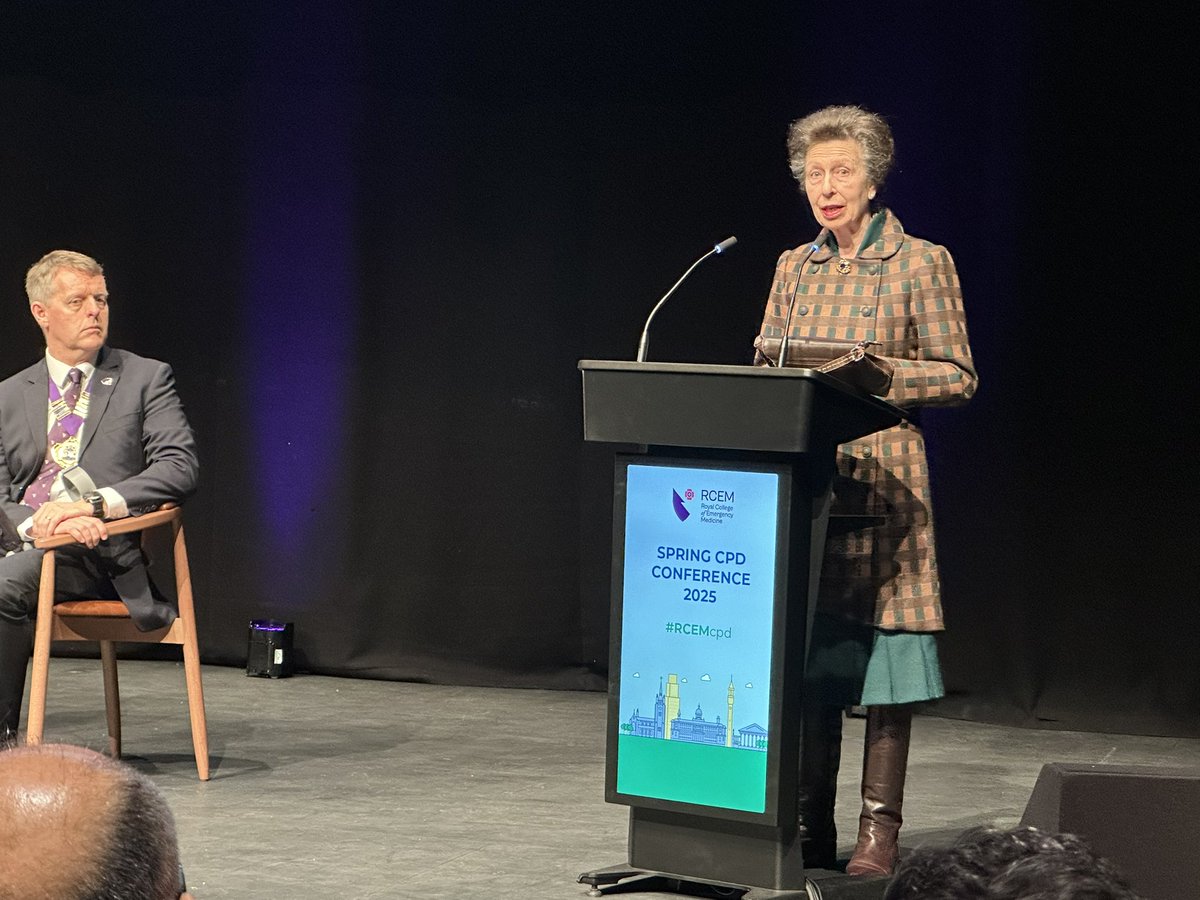 Nice to see HRH at our #rcemspring25 conference with our lovely <a href="/RCEMpresident/">Ian Higginson</a>. Many thanks ma’am.