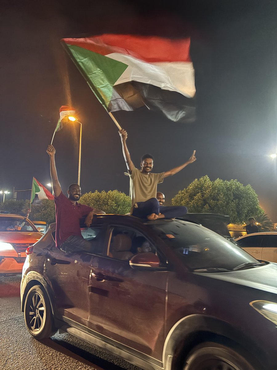 Leni Kinzli tweet media