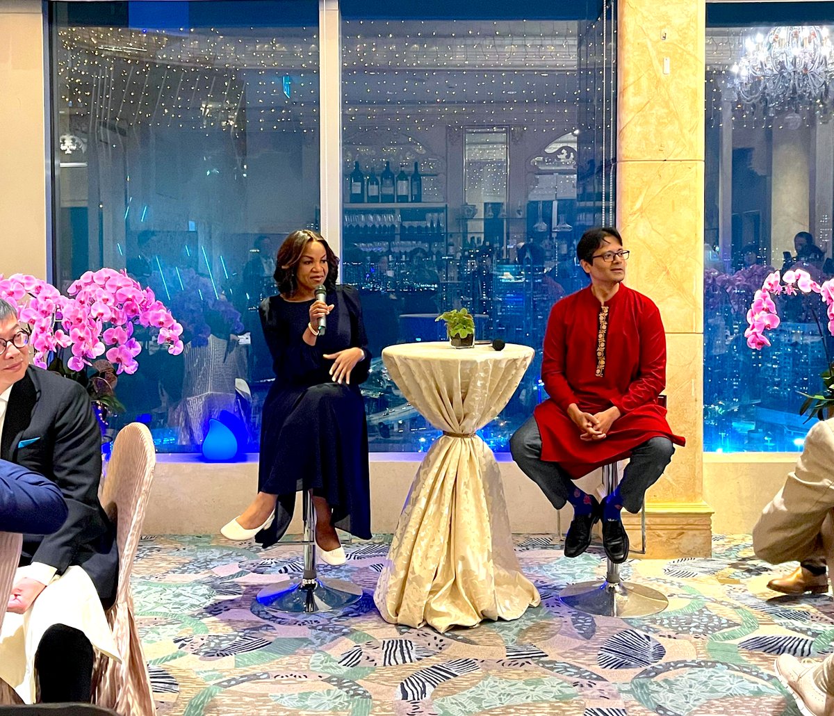 DamilolaSDG7's tweet photo. I am in #HongKong meeting different sustainability partners.
I had the priviledge of attending the #OneEarthSummit dinner, where together with @Lutfeys, Special Envoy of the Head of the Interim Govt. of Bangladesh, we discussed accelerating #cleanenergy transitions in #Asia. https://t.co/WTaFMIAzyP