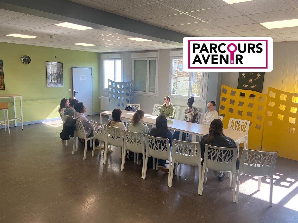 LycRomRolland58's tweet image. Printemps de l&apos;orientation @LycRomRolland58 
&quot;Spé-Dating&quot; #spécialités. 
Moment d&apos;échanges entre les élèves de 2°GT et  les élèves de 1ère et Tale de spécialité.
#pairs #orientation @dsden58 @AcademieDijon @bfc_region @RA_BFC @parcoursup_info @RA_BFC