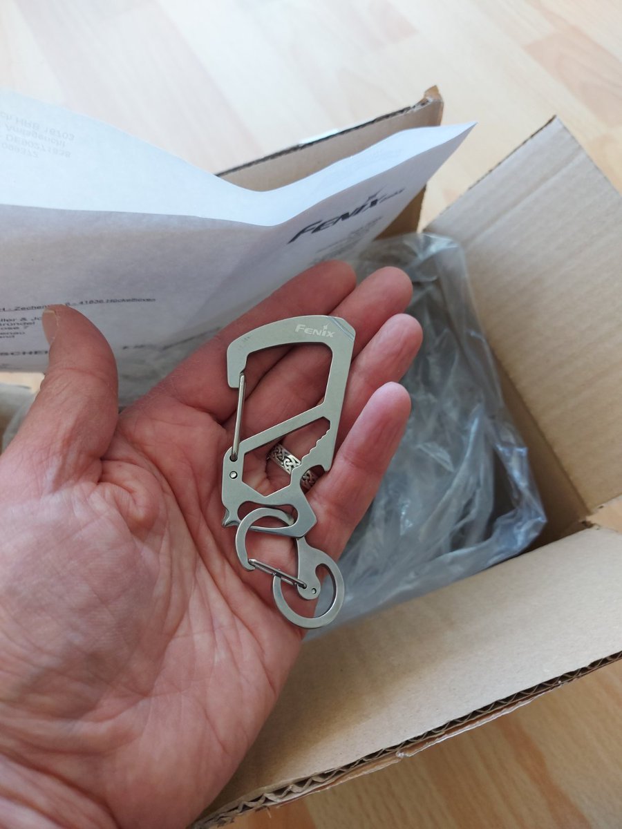 #wennderpostmannklingelt
Danke #Fenix für die Karabiner anläßlich der traditionellen Müllsammelaktion unserer Geocacher am 30.04. auf Torfhaus!!!

Mehr Infos zum Cito-Event
 
coord.info/GCB31CR

17.#WalpurgisEvent #NationalparkHARZ #notrash #Cito #Geocaching #DerGründel