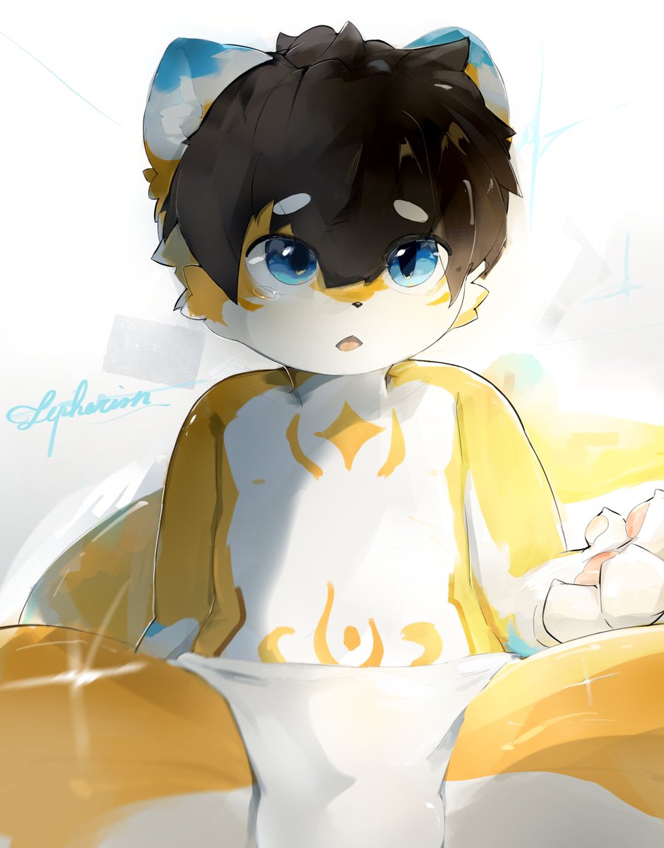 听说有一种200转发就能脱掉衣服的魔法🤔