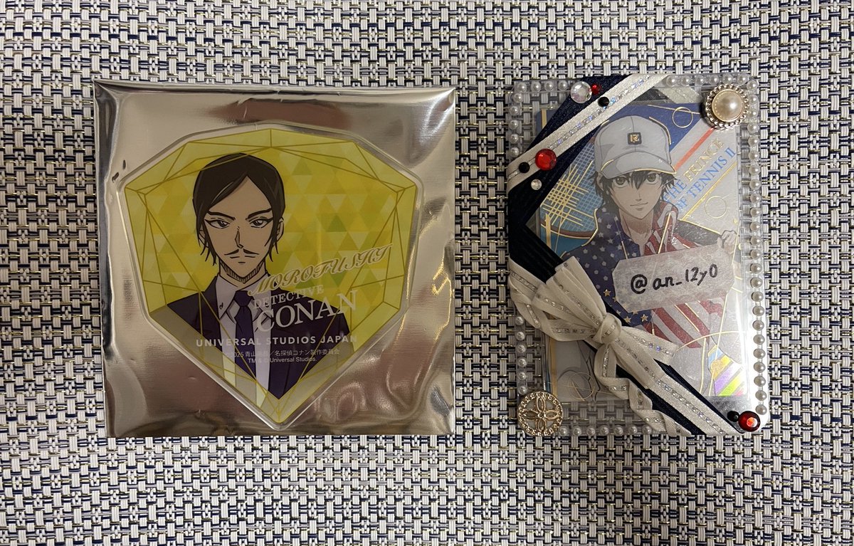 【交換】名探偵コナン ユニバ USJ コレクタブル ストラップ ミステリー・レストラン

譲）
①キーホルダー：ポアロ
② リング&amp;スタンド：ジン
③ ミスレス コースター：高明

求）
①探偵バッジ、スケートボード
②③安室

同種(同じ番号)同士の交換希望。
都内お手渡しor郵送対応可能です。