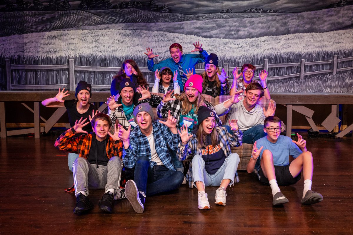 🎭 Happy World Theatre Day!!! 🎭We want to thank everyone who helped make these shows possible! We had such a successful year and it wouldn’t be possible without our wonderful students, families, &amp; community support. Thank you!!!!!!!