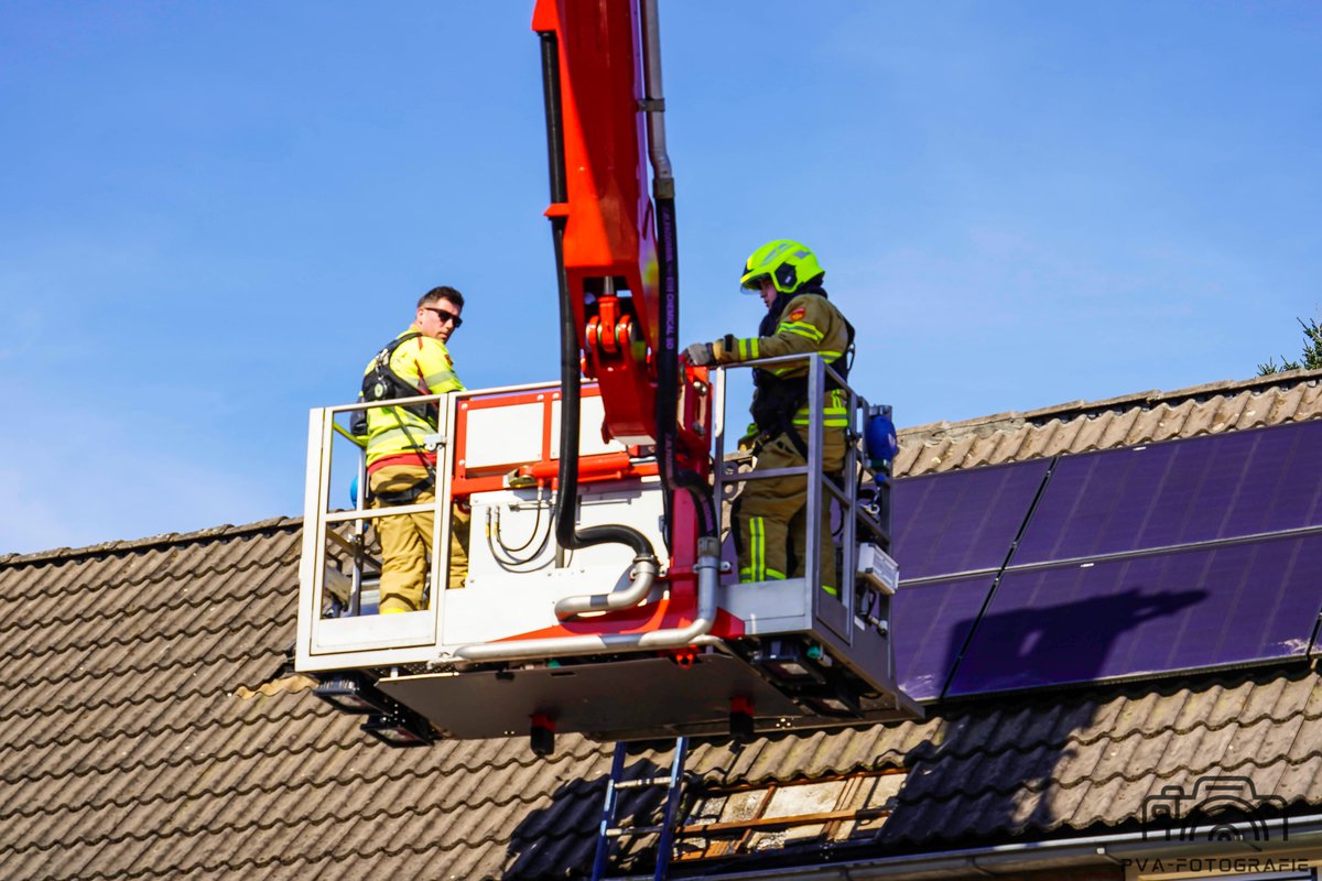 Kleine brand in dak door werkzaamheden in Apeldoorn
