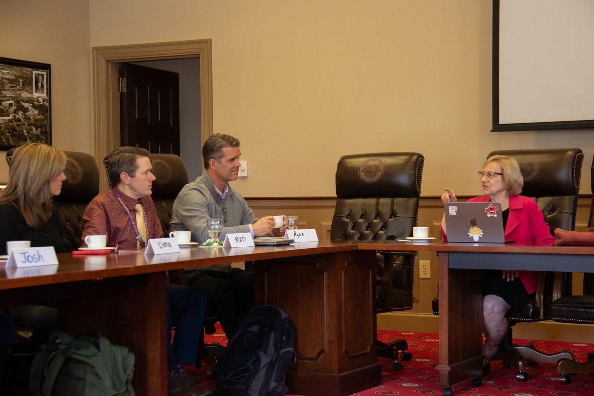 GiftedStudies's tweet photo. We would like to extend a heartfelt thank you to this year's Victoria Fellows Cohort for joining us in their final meeting and attending the Wedge Presenting Scholar Workshop with Dr. Jonathan Plucker. View more photos here:https://t.co/hJYv5sBTLh
#gifted #gtchat #mindsonhandson https://t.co/6aHt6Ca92a