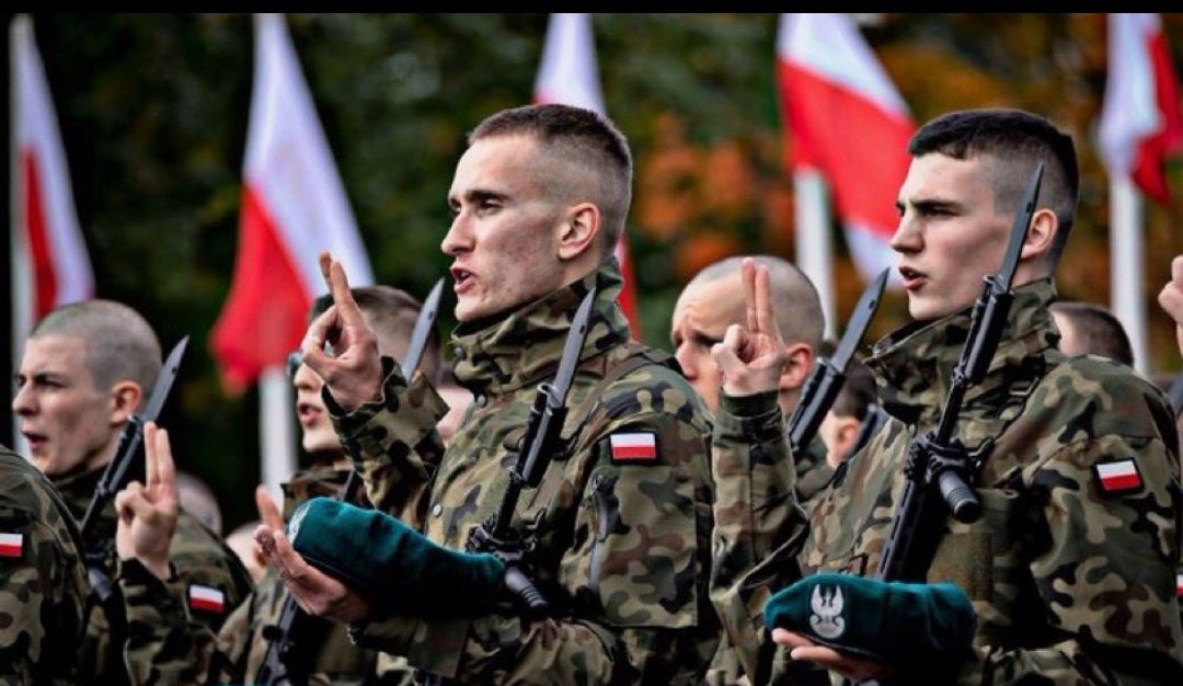 🚨🇵🇱 A Polónia acabou com o direito de solicitação de asilo

Um dos poucos países da Europa que sabe evitar com que a sua população seja substituida

O que achas desta medida?