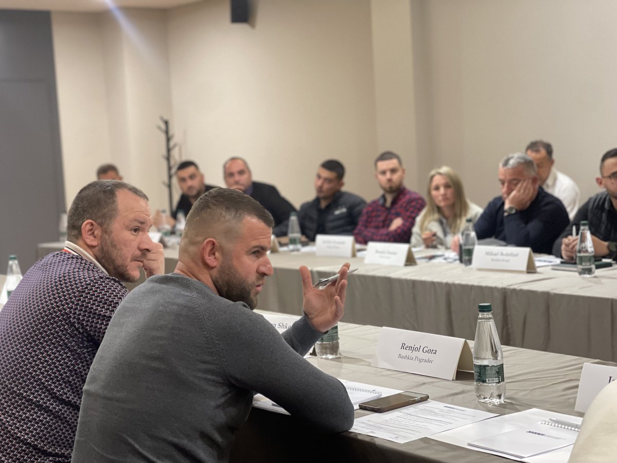 OSCEinAlbania's tweet image. 🌄 @OSCEinAlbania completed a series of training sessions to enhance #environmental inspection &amp;amp; control at municipal level. The activities were part or our larger project to enhance environmental governance &amp;amp; security in 🇦🇱, funded by 🇳🇴🇫🇷🇮🇹.

Read 👇
osce.org/presence-in-al…