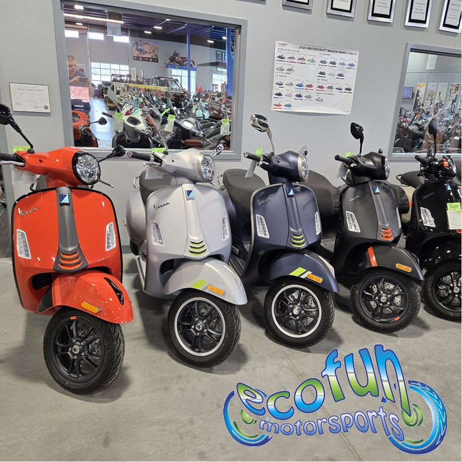 "Hey scooter enthusiasts! Only a few days left in March to grab an extra $500 Vespa Customer Cash on 2024 GTS 300 scooters! Cruise in style and elevate your fun factor. Hurry in now! 🛵💨 #Vespa #Scooter #Entertainment"