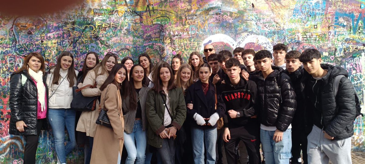 Nuestro alumnado de 1Bach está disfrutando de su viaje de fin de estudios en Praga.