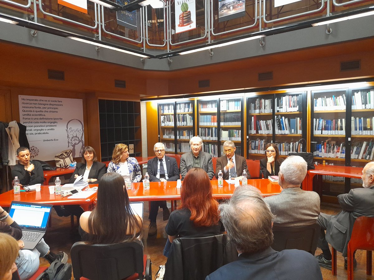 I DIALOGHI DEL CRE - "Lobbying e comunicazione tra parità di genere e inclusività: riflessioni e sfide"In collaborazione con l'associazione <a href="/Ilchiostroweb/">Il Chiostro</a>  si è tenuto ieri nella Sala Rossa del <a href="/CorisSapienza/">CoRiS Sapienza</a>  un dibattito su un tema di grande attualità.