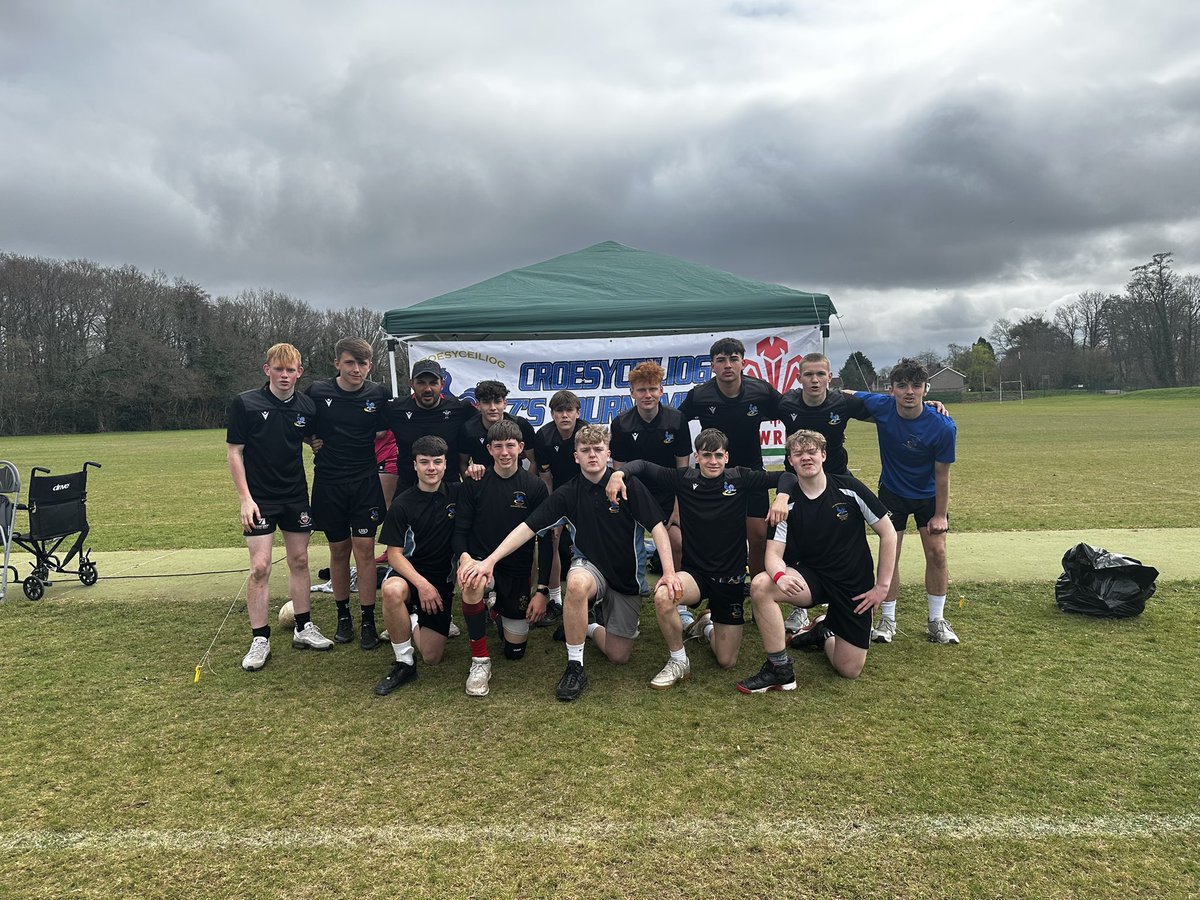 LoukasPara1987's tweet image. Well what a week! Fantastic finish to this years Croesy 7s with year 10 putting on some brilliant performances with Bassaleg taking the win 👌🏾 Big thanks to all leaders, schools that came and all the staff @Croesype for letting me put this on with their help ❤️ Da Iawn all 👏🏾👏🏾
