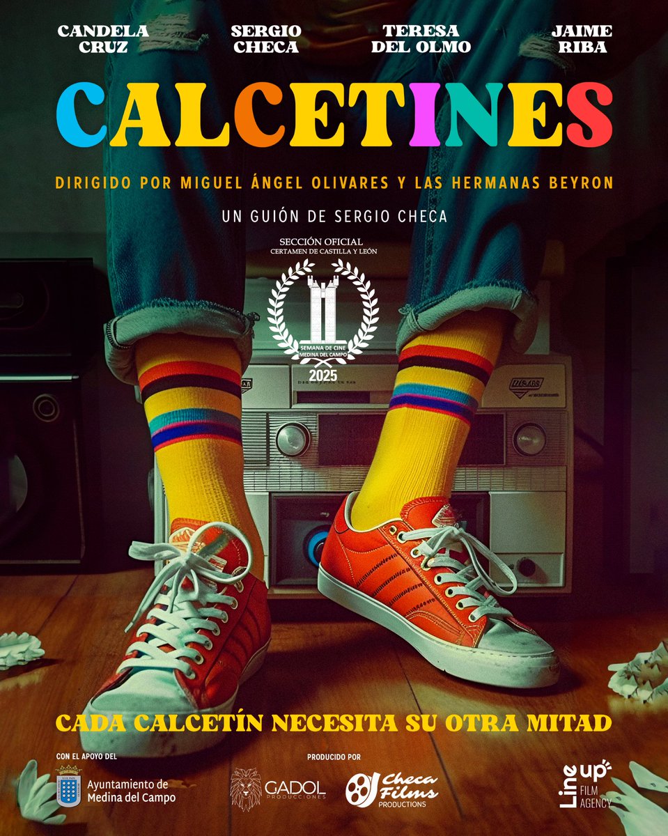 LINE_UP_AGENCY's tweet photo. 🎬  Llega a nuestro catálogo “Calcetines” 🧦 dirigido por Miguel Ángel Olivares &amp; las Hermanas Beyron – Amor, secretos y libertad 🏳️‍🌈🕰️ https://t.co/hgV1RPs7Bo https://t.co/yr4LoQFxfS
