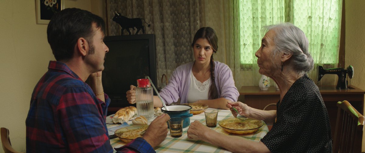 🎬  Llega a nuestro catálogo “Calcetines” 🧦 dirigido por Miguel Ángel Olivares &amp; las Hermanas Beyron – Amor, secretos y libertad 🏳️‍🌈🕰️ lineupshorts.com/post/llega-a-n…