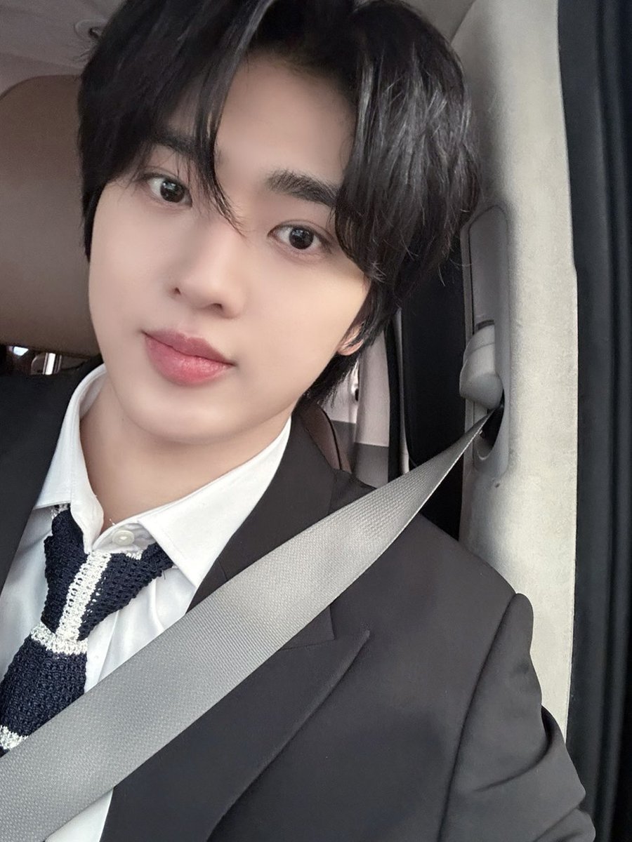 TPST__official's tweet photo. [📸TEMPIC]

25.03.27 #빌런의나라

그런데 말입니다 🤔🔎
막장 드라마에도 만찢남 얼굴 천재가 나온다는
제보를 받았습니다

iE 없이 하루도 못 사는 ｡°(° ᷄ᯅ ᷅°)°｡
은찬이랑 다음 주도 함께해요 ･:*₊‧✩

#TEMPEST #템페스트
#한빈 #형섭 #혁 #은찬 #LEW #태래
#VillainsEverywhere https://t.co/xGbVcOvAja