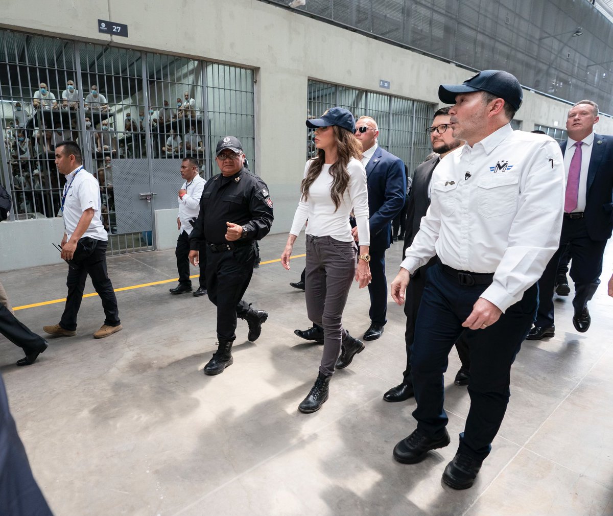 Secretary Kristi Noem tweet media