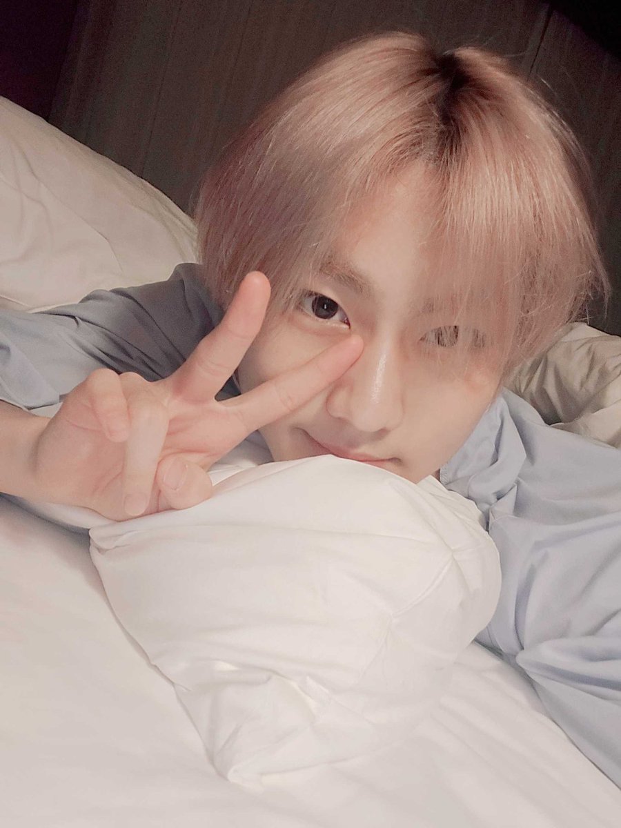enversestar's tweet photo. If love and purity had a human form, it'd definitely be him๐ค
โโDrop tags for jungwon
ONE OF A KIND JUNGWON
#OnceInALifetimeIdol
#JUNGWON #์ ์ #์ํ์ดํ_์ ์ https://t.co/q1JPx5M7XQ