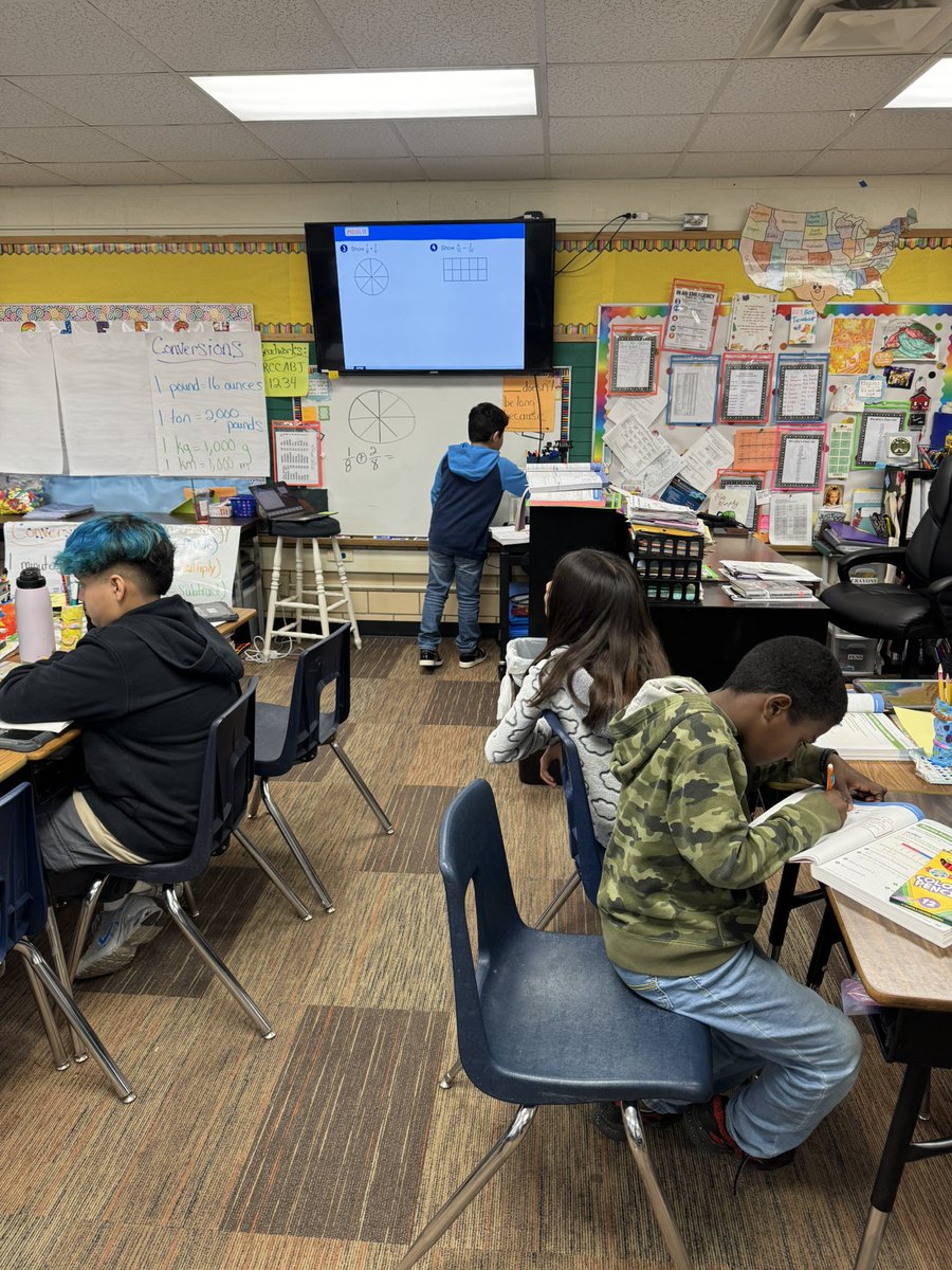 Judith Campbell, Ph.D. (@judithc1908) on Twitter photo 4th graders focus was all about fractions! <a href="/taedisonkck/">T A Edison Elementary</a>
<a href="/kckschools/">Kansas City, Kansas Public Schools</a> 4th graders focus was all about fractions! <a href="/taedisonkck/">T A Edison Elementary</a>
<a href="/kckschools/">Kansas City, Kansas Public Schools</a>