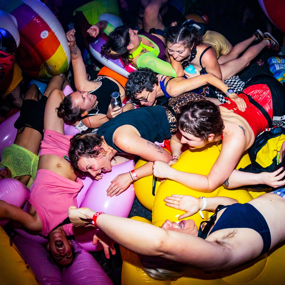 🚨 WEEKENDER HARD CREW TICKET ALERT! 🚨
ON THE TICKET RELEASE ANNOUNCEMENT DAY, THE SPIKE IN INTEREST ON THE BF WEBSITE INCREASED BY OVER 200% WHEN COMPARED WITH 2024!!!

HOLD TIGHT HARD CREW, here’s how we’ve improved the booking system bangface.com/weekender2025
