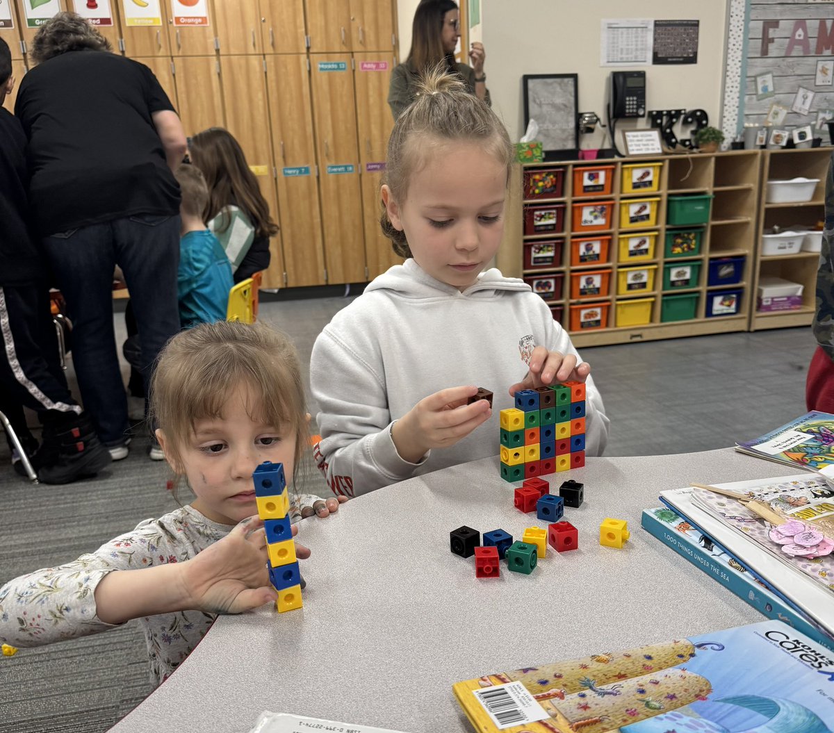 Mrs. Valentine 3C tweet media