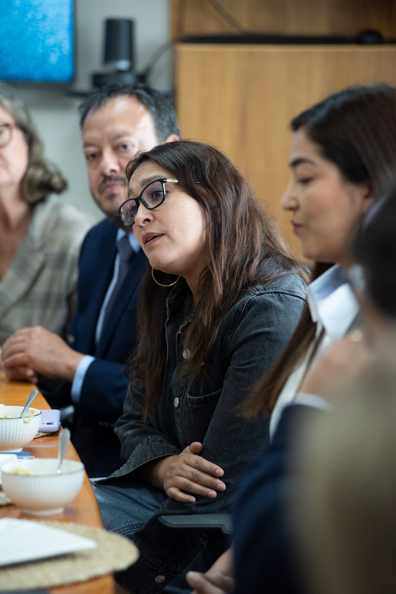 Tuvimos el gran honor de recibir a la presidenta del Banco Central de Chile, Rosanna Costa, en nuestra oficina de Puerto Montt, junto al Consejo del Salmón AG, la Multigremial y colaboradores de la planta de procesos.