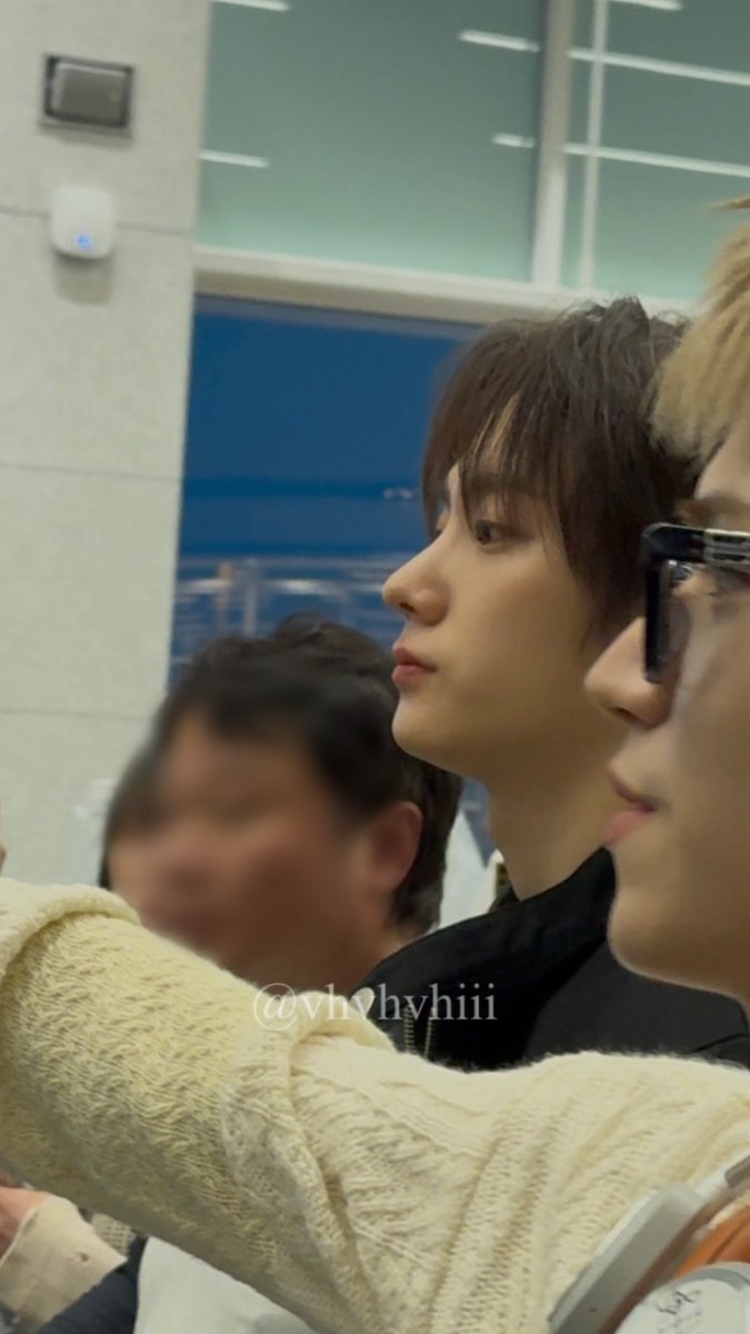 250327 ICN

#보이넥스트도어 #성호