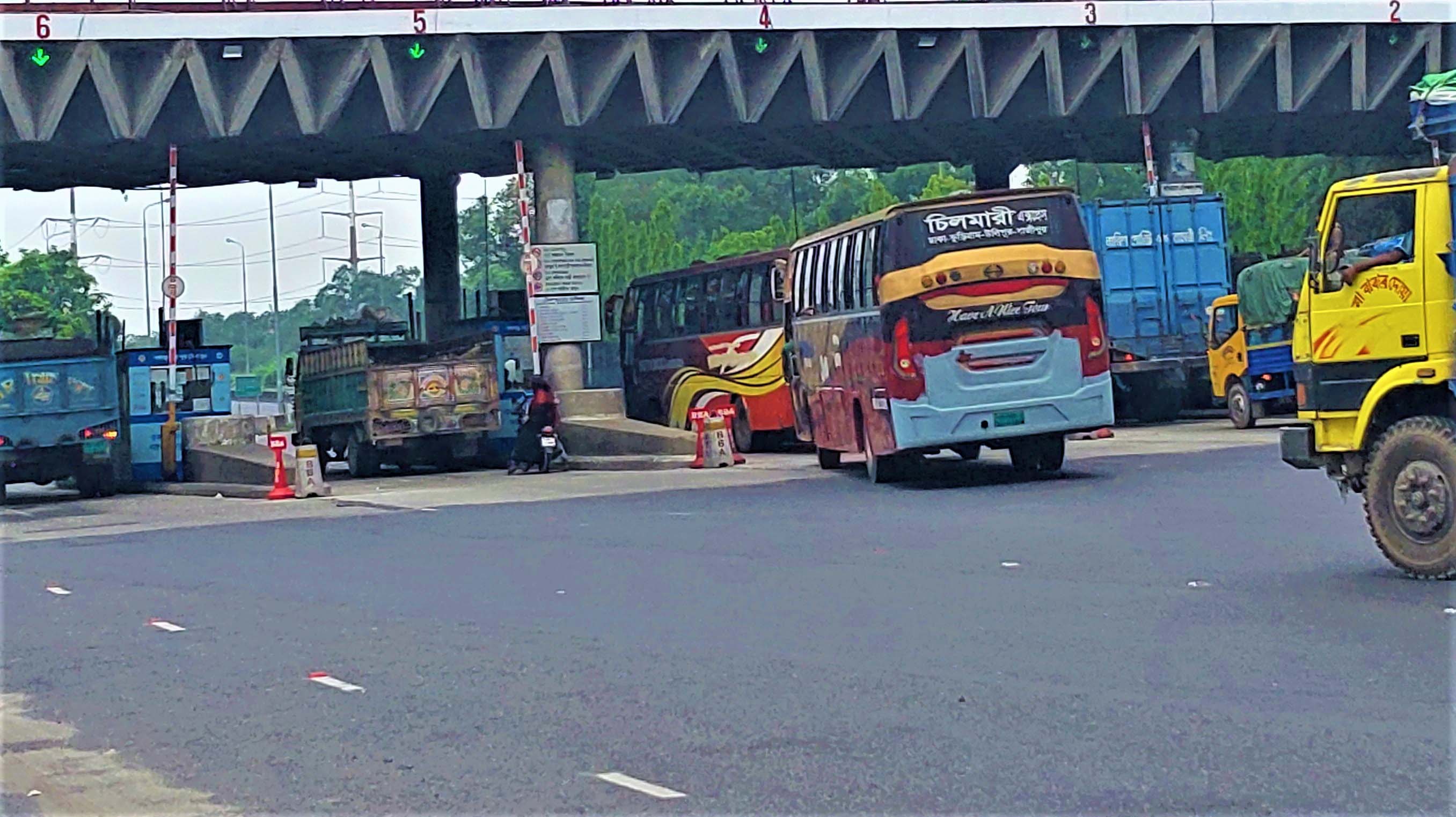 যমুনা সেতুতে ২৪ ঘণ্টায় টোল আদায় পৌনে তিন কোটি টাকা