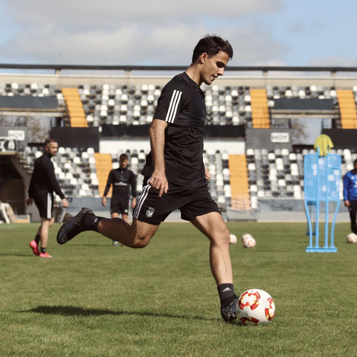 CD Badajoz tweet media