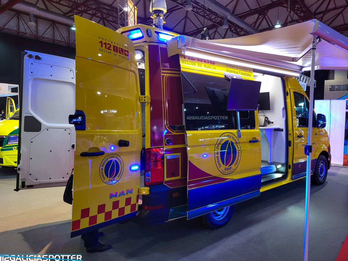 GaliciaSpotter's tweet photo. NUEVO Puesto de Mando Avanzado carrozado sobre una MAN TGE para la Unidad de Defensa Contra Incendios Forestales de la Región de Murcia.

Presente en la Feria Internacional SEDEXPO 2025.

#mantge #puestodemandoavanzado #sedexpo #sedexpo25 #sedexpo2025 #112murcia https://t.co/SwvVsk18Dh