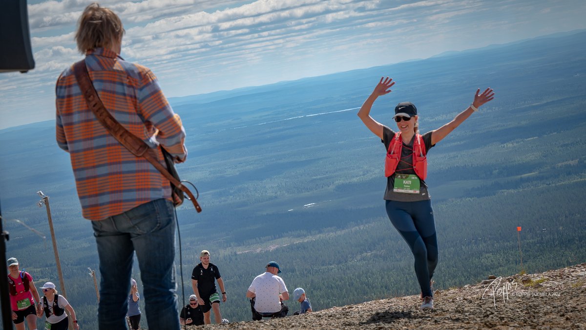 nutsfi's tweet image. NUTS x Sinebrychoff! 

Ensi kesän NUTS-tapahtumien maalijuomat tulee taas KOFFilta! 😎🔥Tarjolla alkoholiton Crisp Lager sekä valituissa tapahtumista Crisp Radler Mango-Passion ja Sitrus. 😍

📸: Poppis Suomela

#nuts #crisp