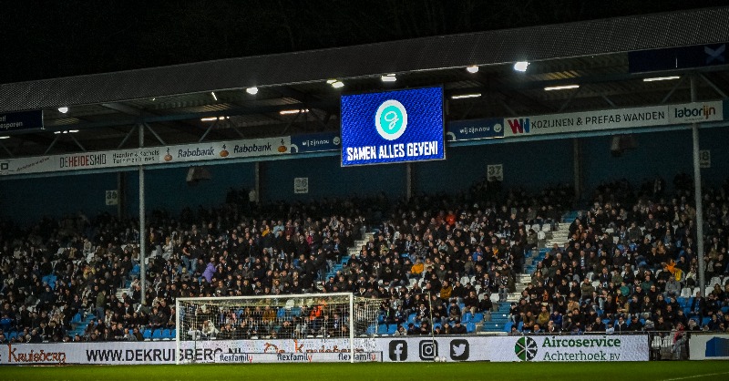 DeGraafschap's tweet photo. VACATURE | De Graafschap zoekt: Supporters Liaison Officer (S.L.O)

Weet je wat er speelt onder onze aanhang en heb je het in je om dé schakel te worden tussen de supporters en de club? Dan is deze functie op jouw lijf geschreven!

#SamenDRAN #VeurAltied #AchterhoekseTrots