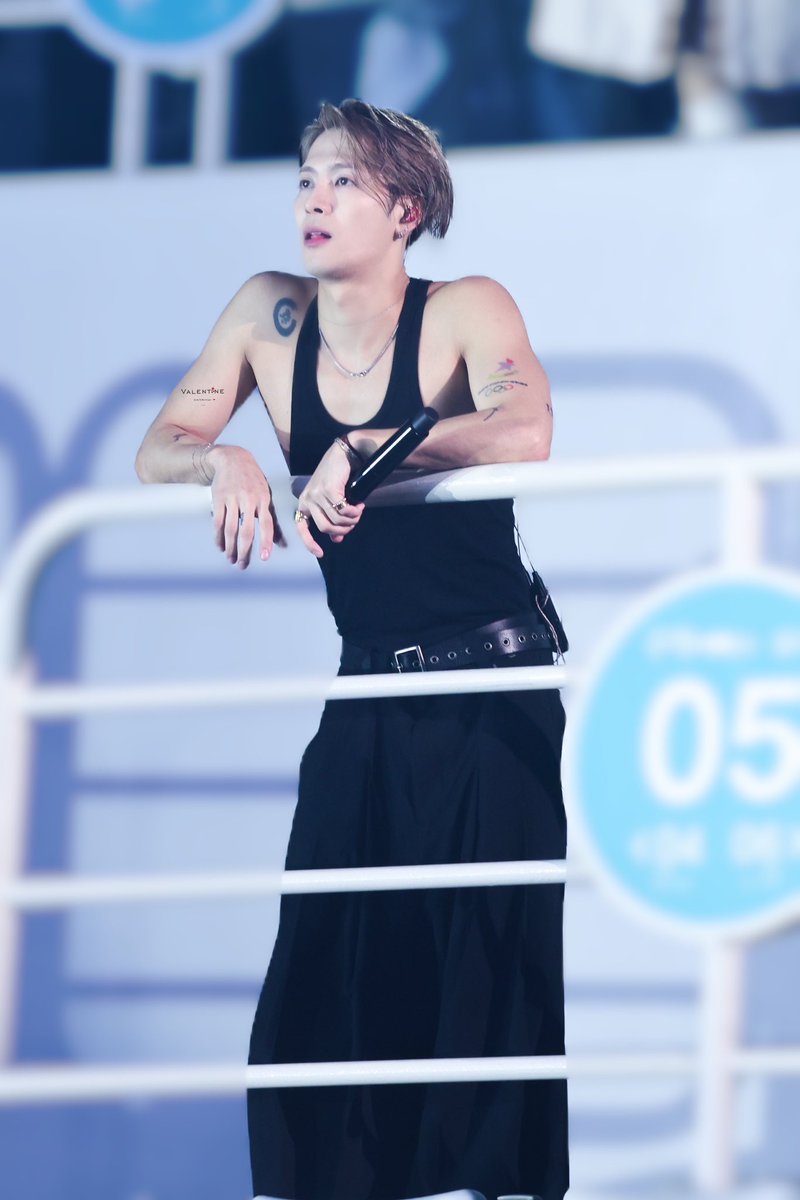 슨아 생일 축하해 🎂
고마워 그리고❤️
사랑합니당 ♡ 

#잭슨  #JacksonWang  #Jackson  #王嘉尔JacksonWang #王嘉爾