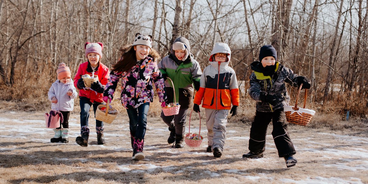 Get ready for Easter Hunt on Apr 19!

50 large eggs will be hidden in 4 parks around Stony Plain. Be prepared! Eggs are limited so guardians are encouraged to bring a few extra treats.

Park locations will be revealed at 9AM on Apr 19 at stonyplain.com/Easter