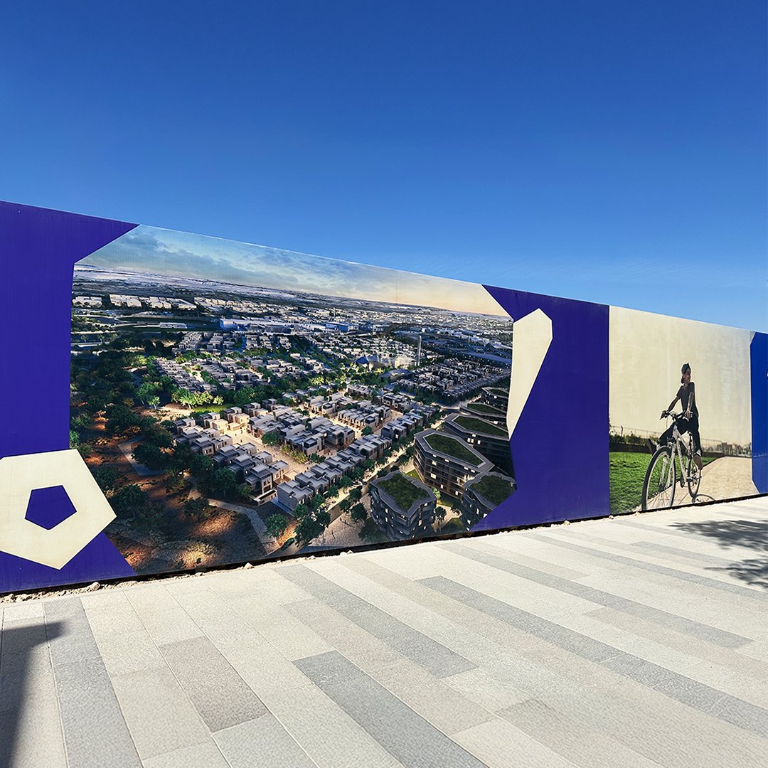 De_BlackAngel_'s tweet image. Grenton is taking smart automation to the next level with its expansion into Misk City, a groundbreaking smart city project in Saudi Arabia. This is reshaping urban living with cutting-edge Web3 solutions.

By integrating @Chain4Energy (#C4E) for energy management, Grenton