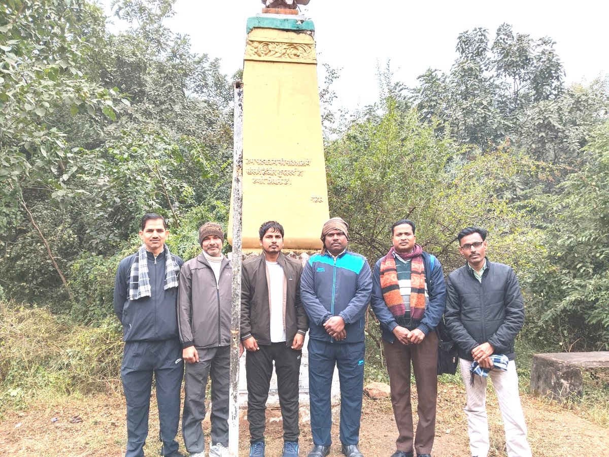 tumharabrajesh's tweet image. #tumharabrajesh #brajeshsolanki #BrajeshSolanki #BS #bs #teacherstudent #teacher #colleague #friends