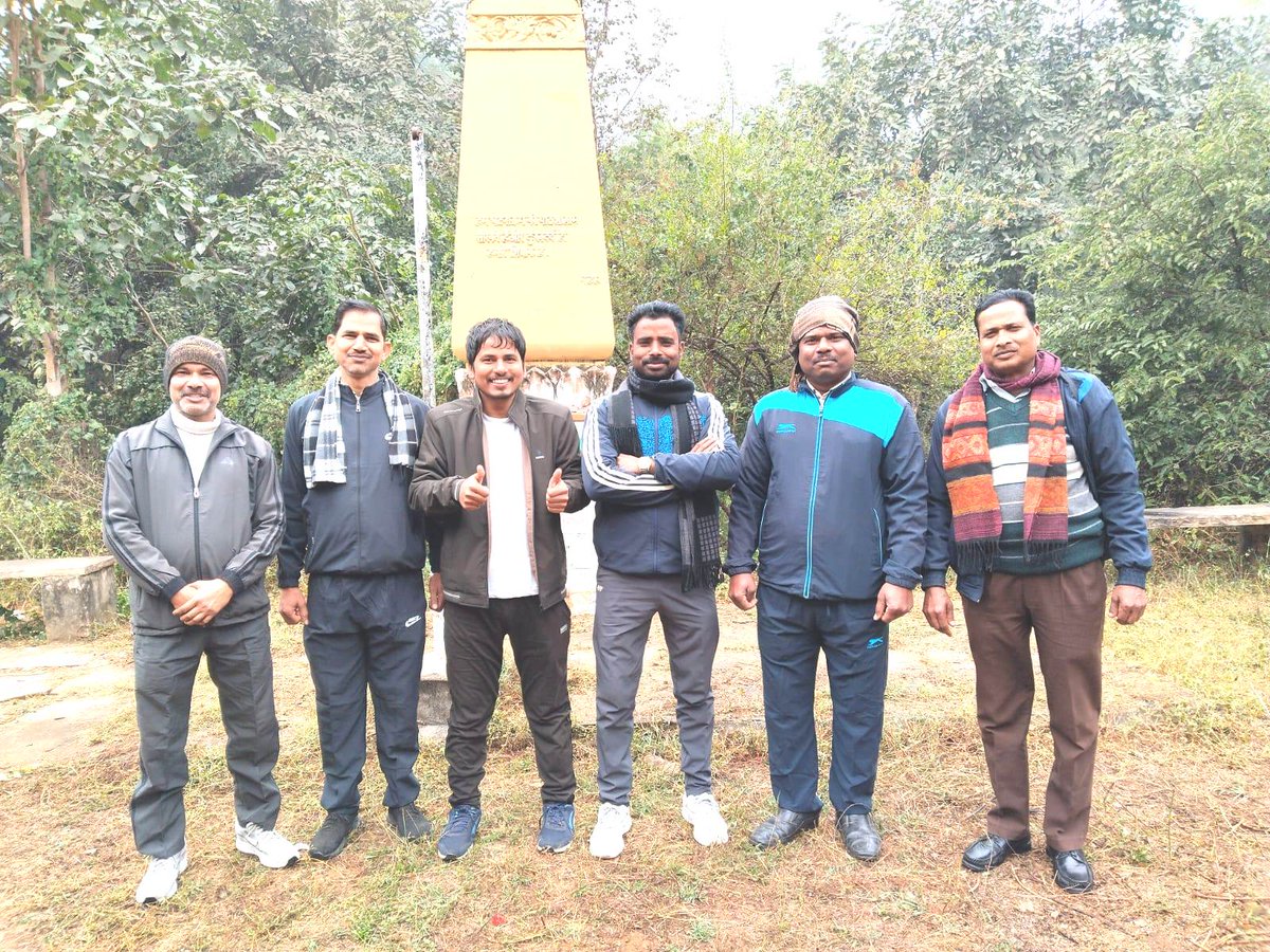 tumharabrajesh's tweet image. #tumharabrajesh #brajeshsolanki #BrajeshSolanki #BS #bs #teacherstudent #teacher #colleague #friends