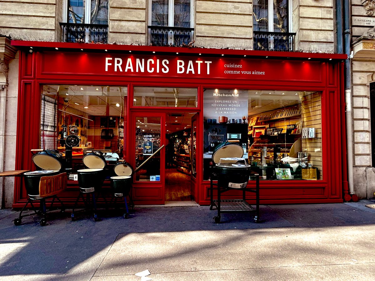 francisbatt's tweet photo. Le printemps arrive et les #BigGreenEgg sont déjà là !
Retrouvez toutes nos offres sur https://t.co/7vHp8qY1g2 et dans notre boutique Francis Batt Paris ! https://t.co/FQLmLeKQJW