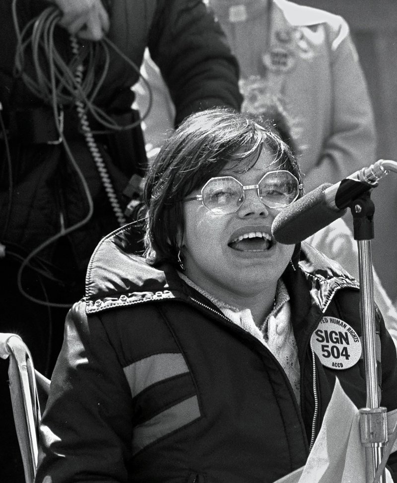 🇫🇷 Conseil municipal #Lyon 
Intervention en soutien aux #AESH (manif 1er avril 11h devant Rectorat de Lyon). Mise en garde contre un recul des droits des enfants #handicapés, comme aux #USA où les acquis sociaux de Judith #Heumann (section 504) sont menacés par #Trump.